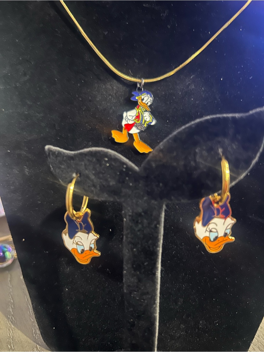 Donald Duck Enamel Pendant & Hoop Earring Set in Blue, Orange, White, Gold - Picture 8 of 9
